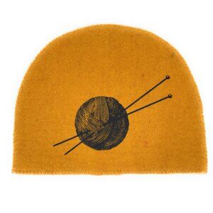 Handmade Felt Tea Pot Cozy Yarn Ball Knitting Image NEW